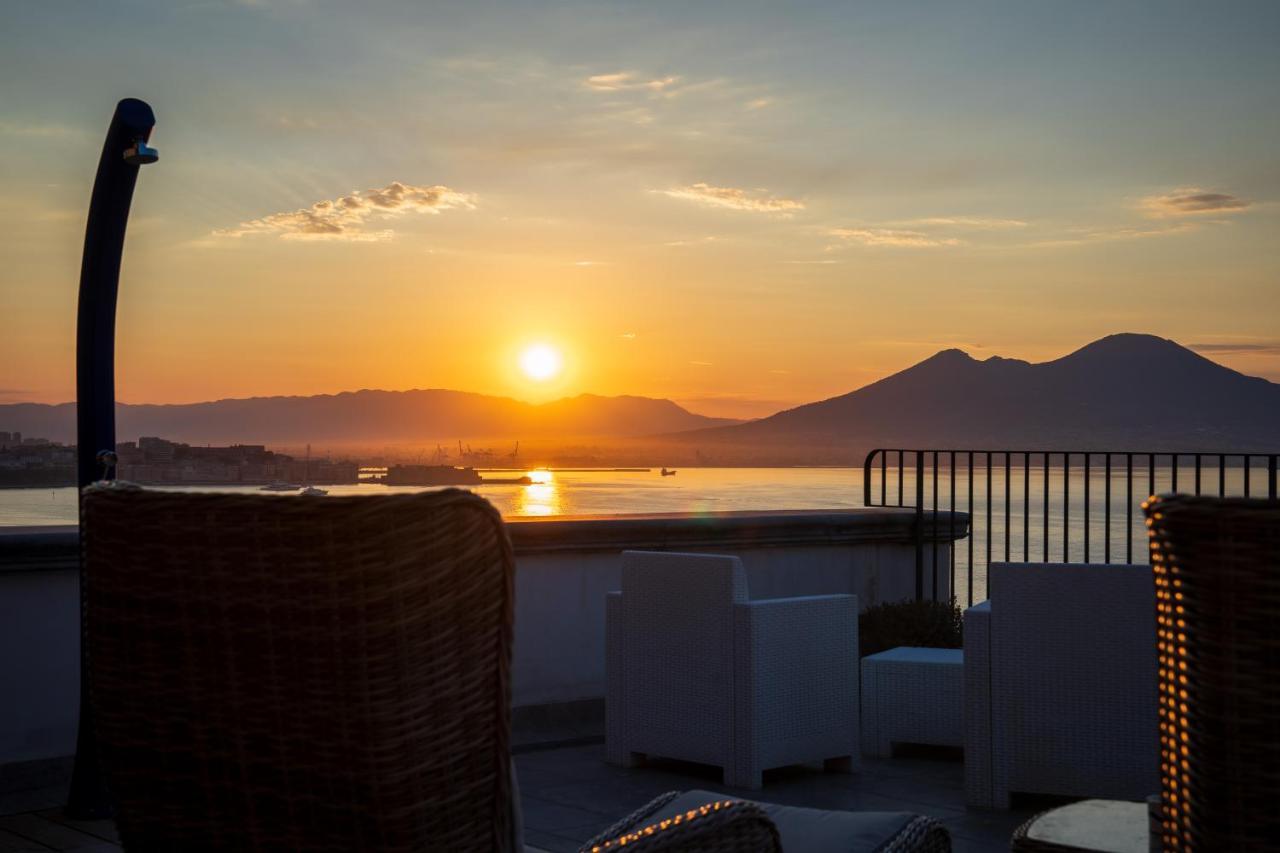 Le Stanze Di Sissi - Luxury Suites Nápoles Exterior foto