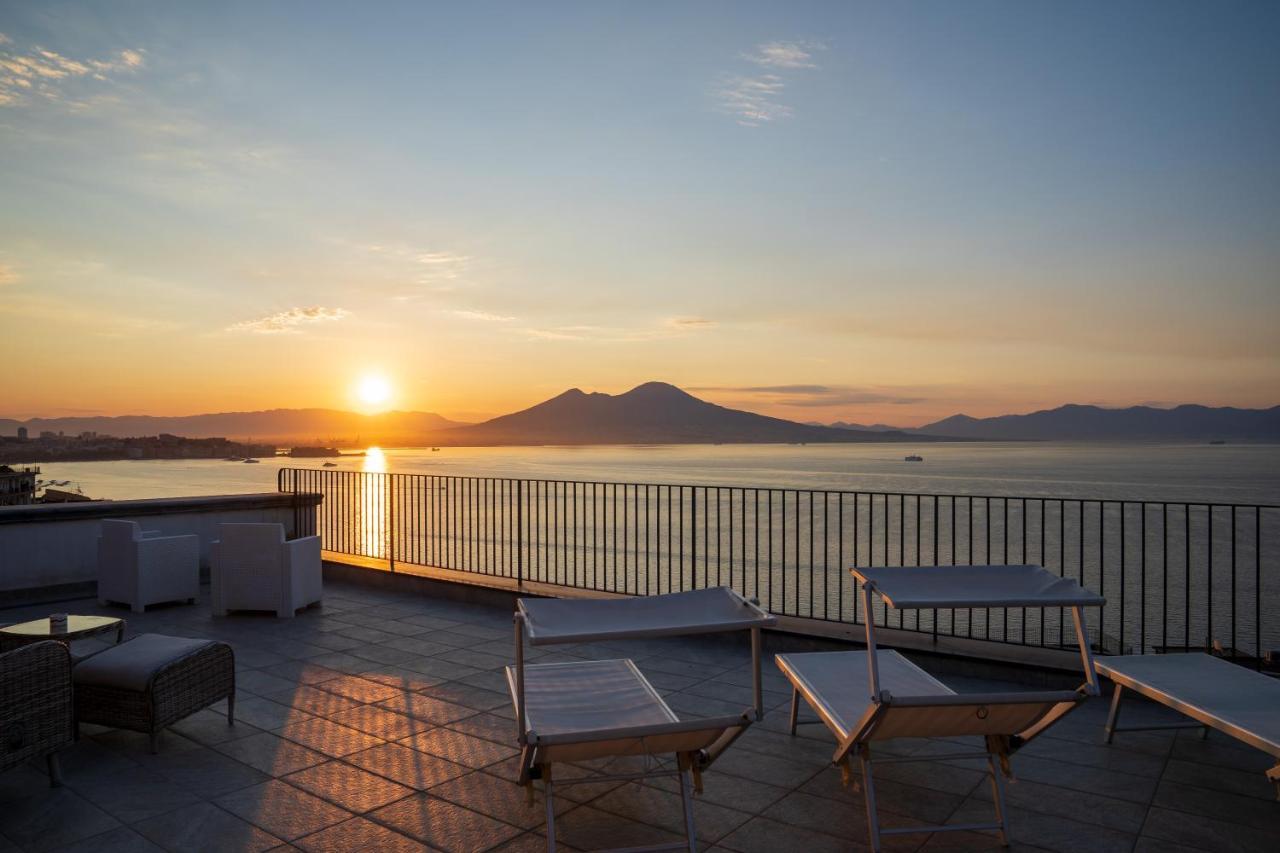Le Stanze Di Sissi - Luxury Suites Nápoles Exterior foto