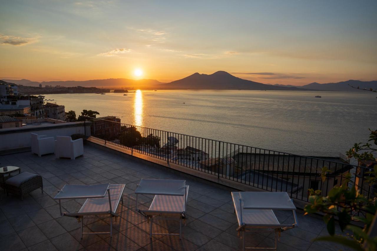 Le Stanze Di Sissi - Luxury Suites Nápoles Exterior foto